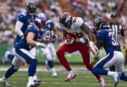 乐鱼官网-CBA球员展现职业风范与担当，cba球队球员